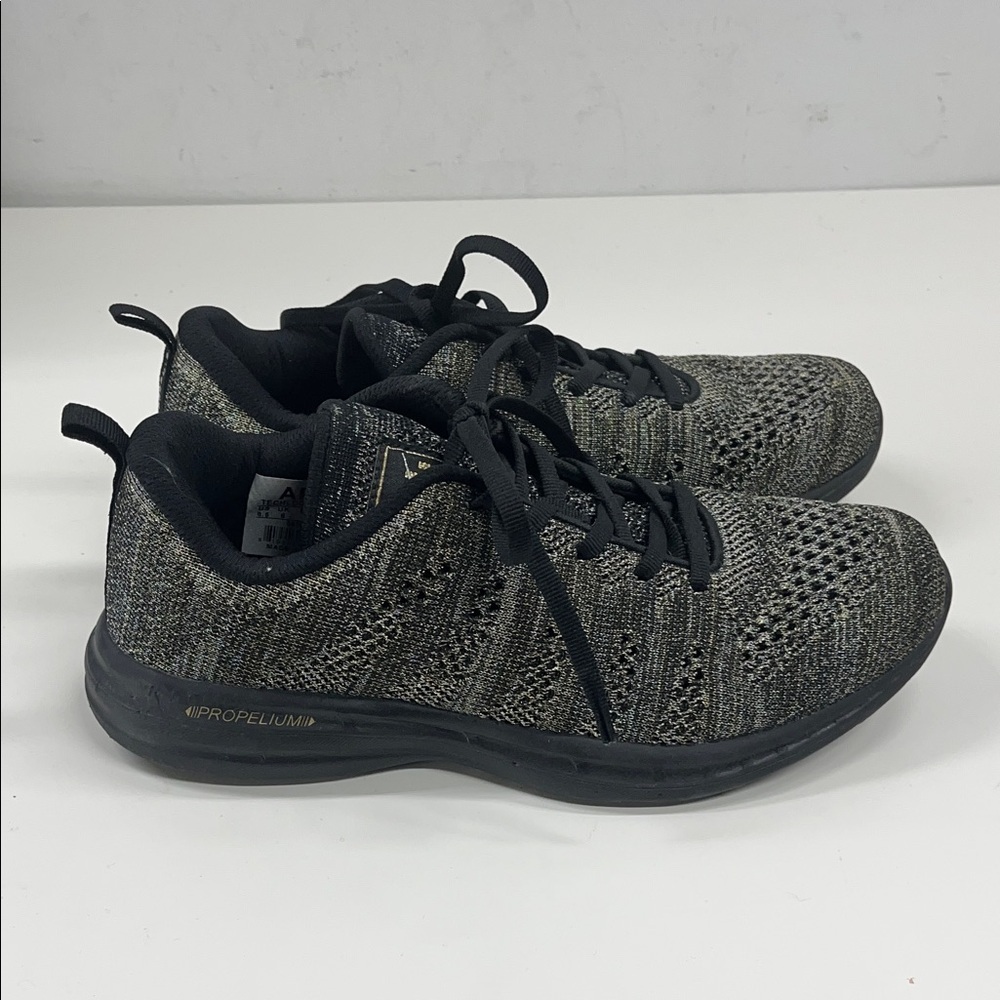 APL Techloom Pro Women’s in Metallic/Black Size 8.5 - Picture 2 of 7